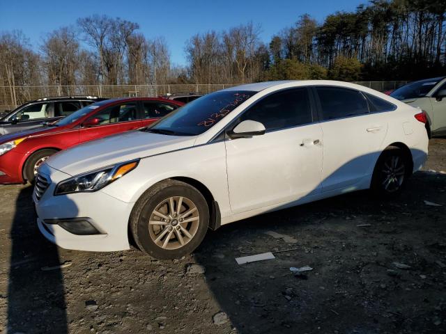 5NPE24AF3HH500551 - 2017 HYUNDAI SONATA SE WHITE photo 1