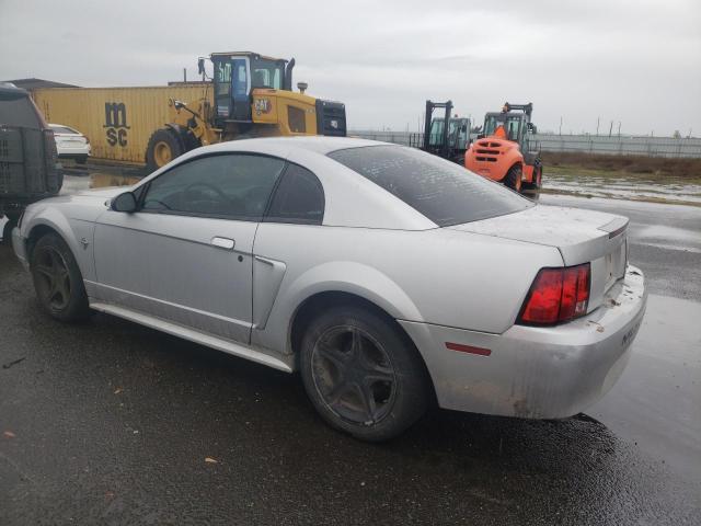 1FAFP4040XF197183 - 1999 FORD MUSTANG SILVER photo 2