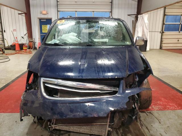 2C4RC1CG8ER165188 - 2014 CHRYSLER TOWN & COU TOURING L BLUE photo 5