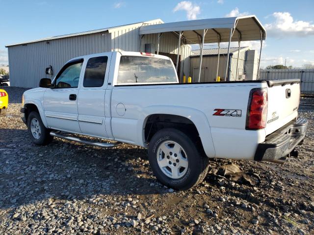 1GCEK19ZX5Z252784 - 2005 CHEVROLET SILVERADO K1500 WHITE photo 2