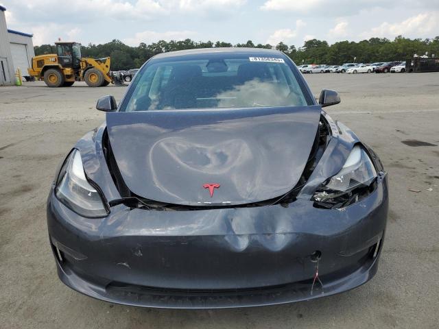 5YJ3E1EA5PF544396 - 2023 TESLA MODEL 3 Grau Foto 5