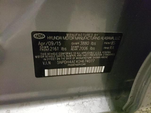 5NPDH4AE4GH674077 - 2016 HYUNDAI ELANTRA SE SILVER photo 13