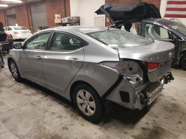 5NPDH4AE4GH674077 - 2016 HYUNDAI ELANTRA SE SILVER photo 2