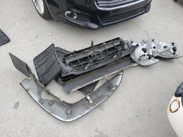 5TEJU4GN2AZ710133 - 2010 TOYOTA TACOMA DOUBLE CAB PRERUNNER WHITE photo 12