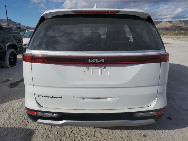 KNDNC5H30N6087802 - 2022 KIA CARNIVAL EX WHITE photo 6