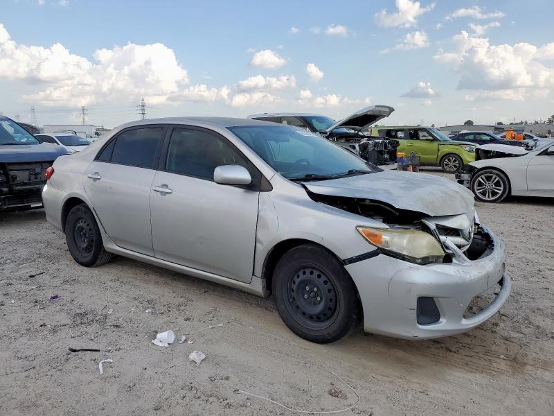 JTDBU4EE4BJ104237 - 2011 TOYOTA COROLLA BASE Gümüş foto 4