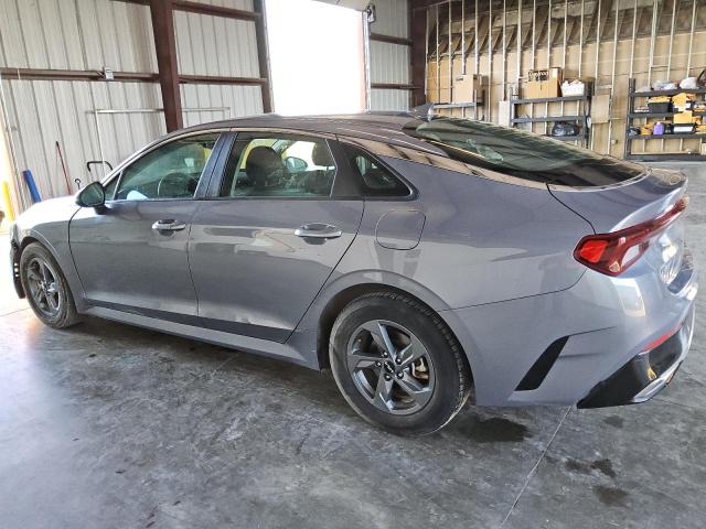 5XXG14J2XNG138671 - 2022 KIA K5 LXS GRAY photo 2