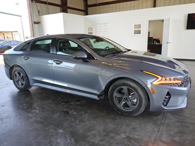 5XXG14J2XNG138671 - 2022 KIA K5 LXS GRAY photo 4