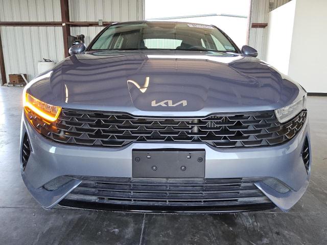 5XXG14J2XNG138671 - 2022 KIA K5 LXS GRAY photo 5