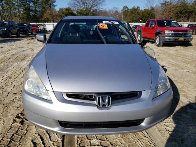 1HGCM55303A132581 - 2003 HONDA ACCORD LX SILVER photo 5