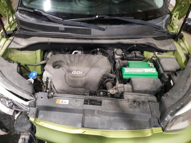 KNDJN2A20G7841755 - 2016 KIA SOUL GREEN photo 11