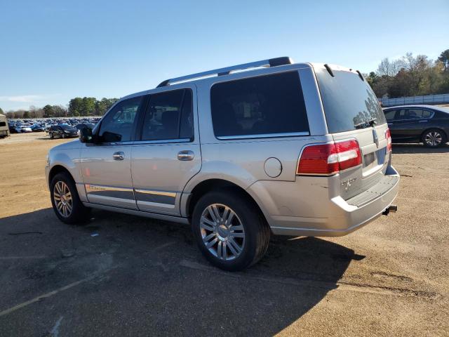 5LMFU27567LJ16221 - 2007 LINCOLN NAVIGATOR SILVER photo 2