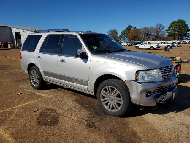 5LMFU27567LJ16221 - 2007 LINCOLN NAVIGATOR SILVER photo 4