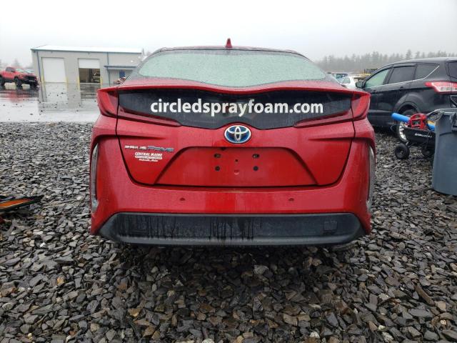 JTDKARFP7J3078015 - 2018 TOYOTA PRIUS PRIM 红色 照片 6
