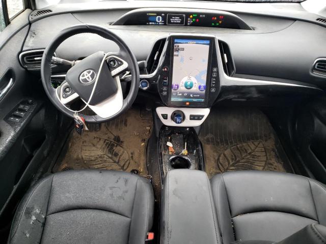 JTDKARFP7J3078015 - 2018 TOYOTA PRIUS PRIM 红色 照片 8