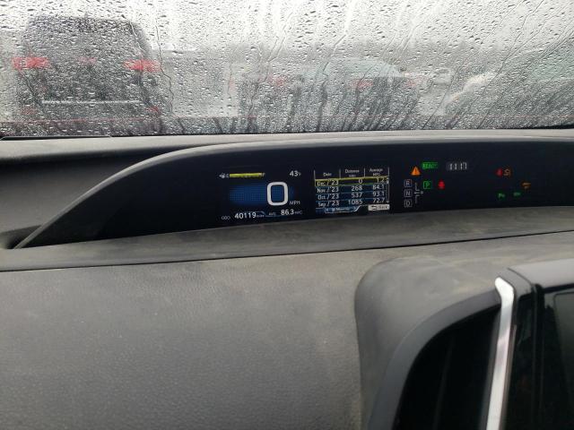 JTDKARFP7J3078015 - 2018 TOYOTA PRIUS PRIM 红色 照片 9