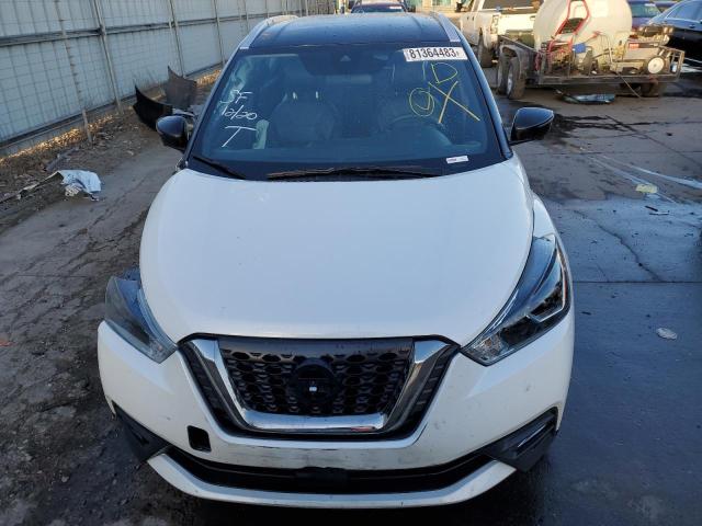 3N1CP5DV3LL570788 - 2020 NISSAN KICKS SR WHITE photo 5