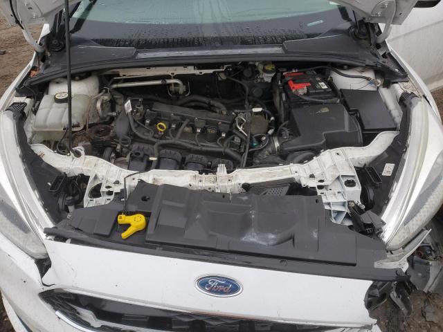 1FADP3K29FL287607 - 2015 FORD FOCUS SE WHITE photo 11