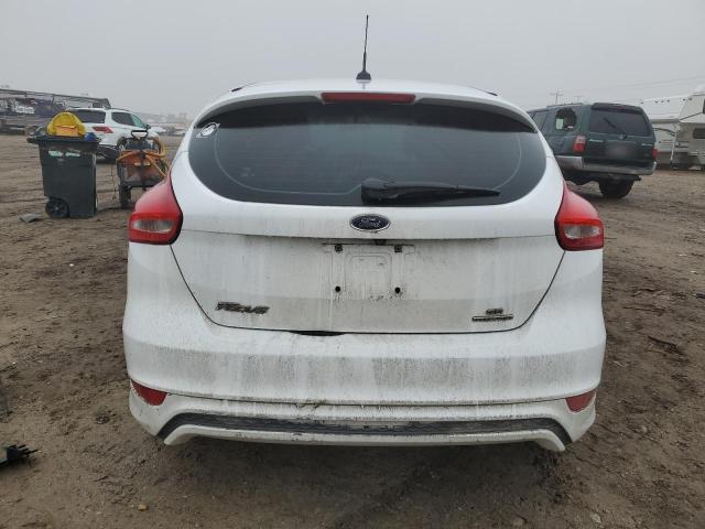 1FADP3K29FL287607 - 2015 FORD FOCUS SE WHITE photo 6