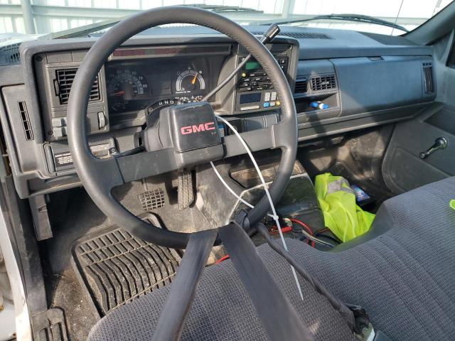 1GDJ7H1E11J901233 - 2001 GMC C-SERIES C7H042 WHITE photo 8