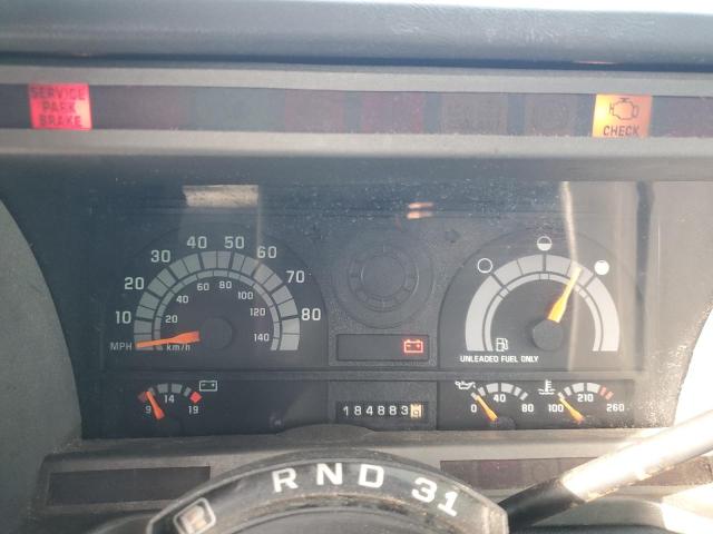 1GDJ7H1E11J901233 - 2001 GMC C-SERIES C7H042 WHITE photo 9