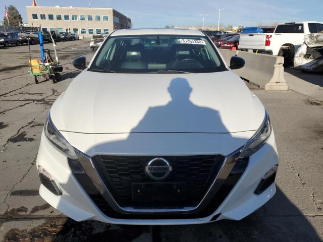 1N4BL4CV0KC210135 - 2019 NISSAN ALTIMA SR WHITE photo 5