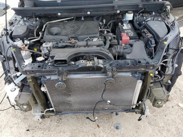 2T3W1RFV6KW049961 - 2019 TOYOTA RAV4 XLE 黑色 照片 12