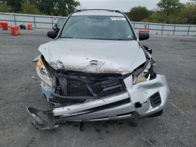 2T3BF4DV1AW070916 - 2010 TOYOTA RAV4 Gümüş foto 5