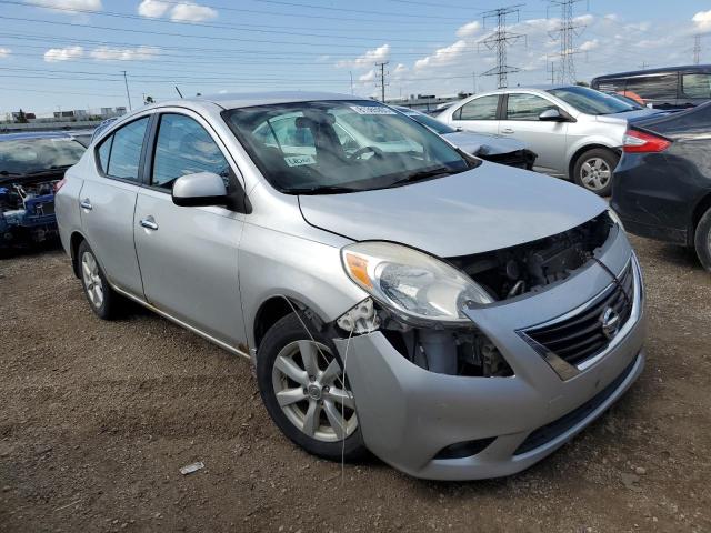 3N1CN7AP3CL864084 - 2012 NISSAN VERSA S 银色 照片 4