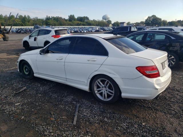 WDDGF8AB1DR277761 - 2013 MERCEDES-BENZ C 300 4MATIC WHITE photo 2