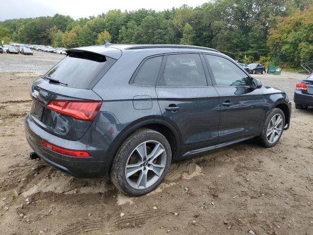 WA1BNAFY6L2053169 - 2020 AUDI Q5 PREMIUM PLUS CHARCOAL photo 3