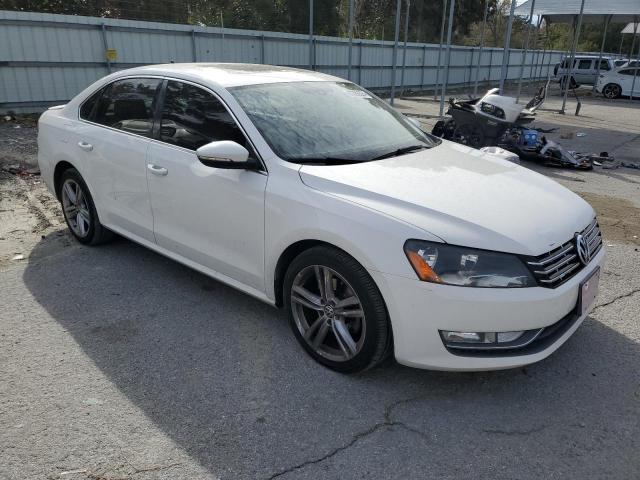 1VWBM7A32CC073997 - 2012 VOLKSWAGEN PASSAT SE Սպիտակ լուսանկար 4