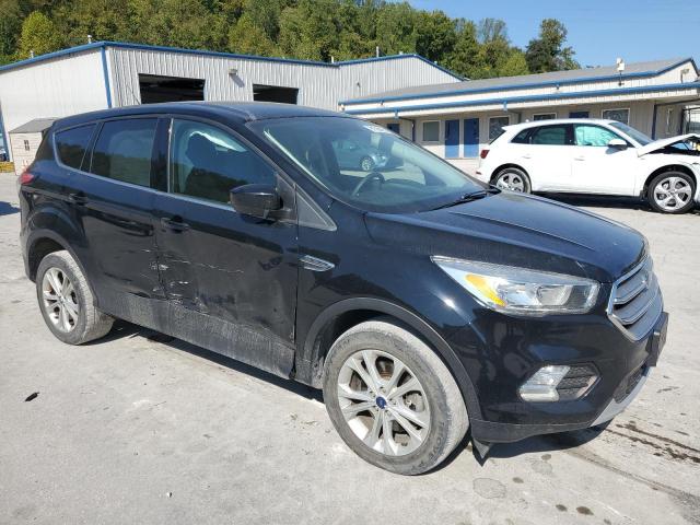1FMCU9GD0HUD82089 - 2017 FORD ESCAPE SE შავი ფოტო 4