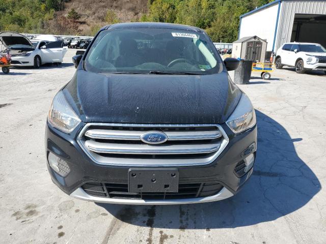 1FMCU9GD0HUD82089 - 2017 FORD ESCAPE SE შავი ფოტო 5