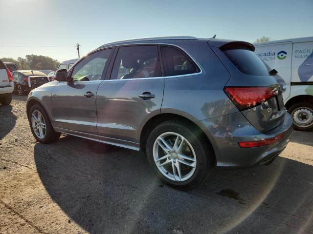 WA1DGAFPXDA047893 - 2013 AUDI Q5 PREMIUM PLUS Graphit Foto 2