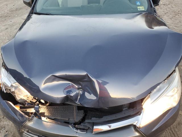 4T4BF1FK8FR496979 - 2015 TOYOTA CAMRY LE BLUE photo 11