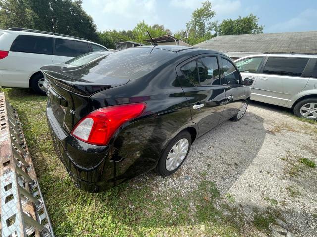 3N1CN7AP9HL858555 - 2017 NISSAN VERSA S BLACK photo 4