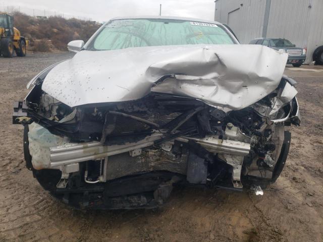 3FA6P0H77GR149528 - 2016 FORD FUSION SE SILVER photo 5