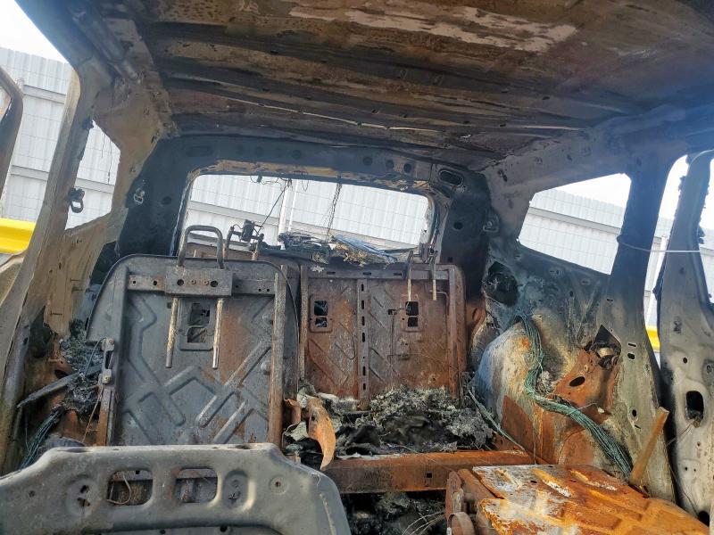 5GAERBKW0KJ319552 - 2019 BUICK ENCLAVE ESSENCE 双色 照片 10