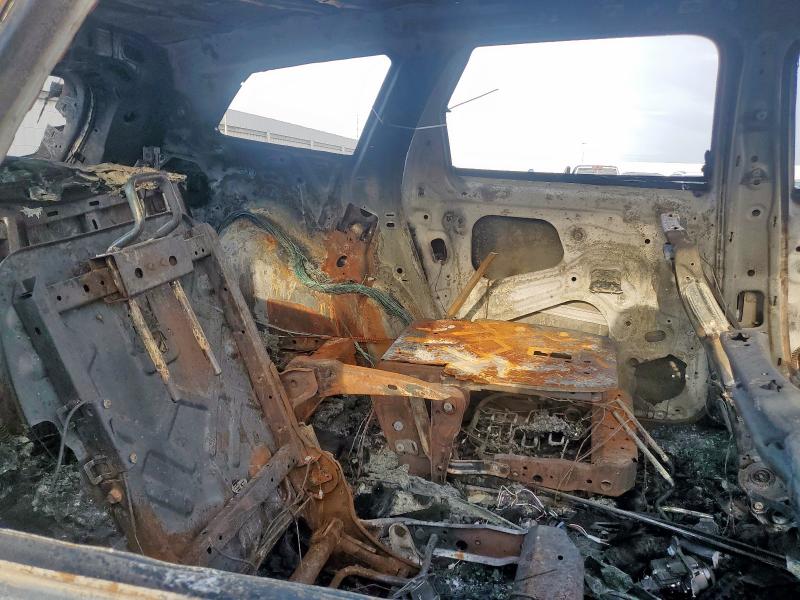 5GAERBKW0KJ319552 - 2019 BUICK ENCLAVE ESSENCE 双色 照片 11