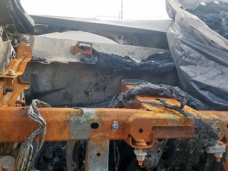 5GAERBKW0KJ319552 - 2019 BUICK ENCLAVE ESSENCE 双色 照片 9