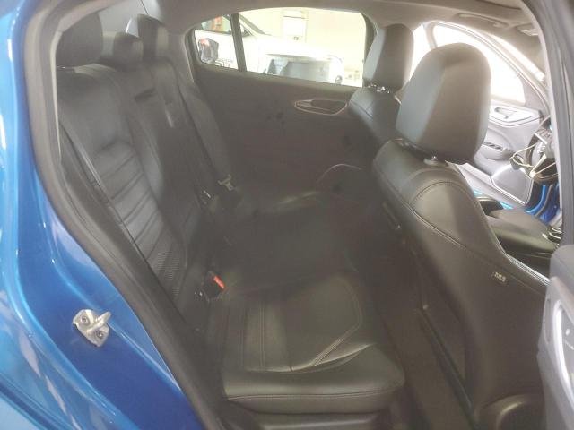 ZARFAEEN2J7593805 - 2018 ALFA ROMEO GIULIA TI Q4 BLUE photo 10