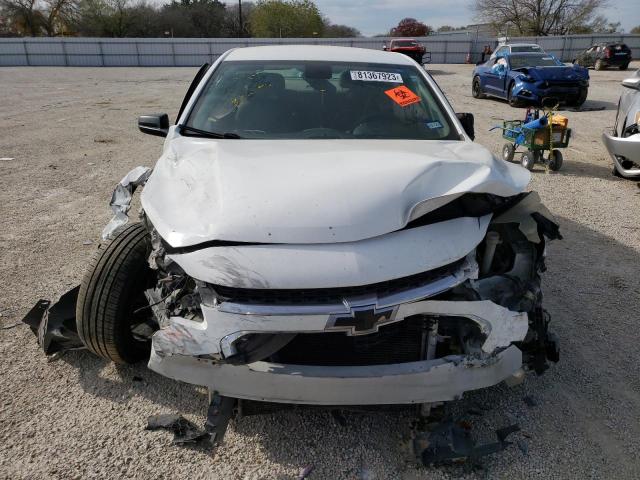 1G11B5SAXGF140560 - 2016 CHEVROLET MALIBU LIM LS WHITE photo 5
