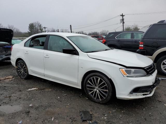 3VWD17AJ0GM376183 - 2016 VOLKSWAGEN JETTA SPORT WHITE photo 4