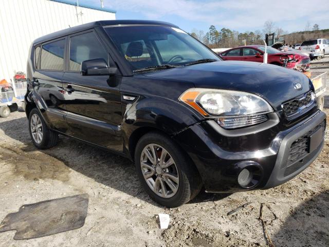 KNDJT2A52D7620279 - 2013 KIA SOUL BLACK photo 4