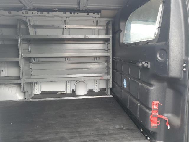 1GCWGAFP3K1371554 - 2019 CHEVROLET EXPRESS G2 WHITE photo 10