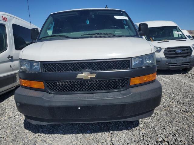 1GCWGAFP3K1371554 - 2019 CHEVROLET EXPRESS G2 WHITE photo 5