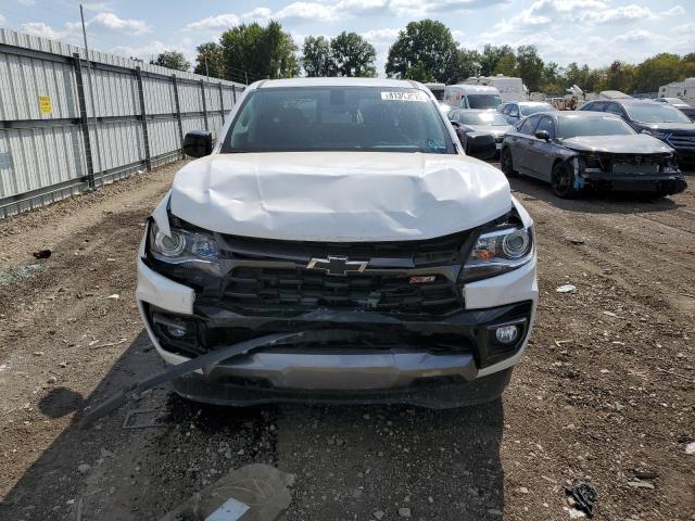 1GCGTDEN0N1315030 - 2022 CHEVROLET COLORADO Z71 WHITE photo 5