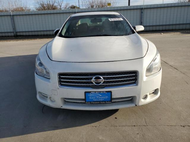 1N4AA5AP5BC806918 - 2011 NISSAN MAXIMA S WHITE photo 5