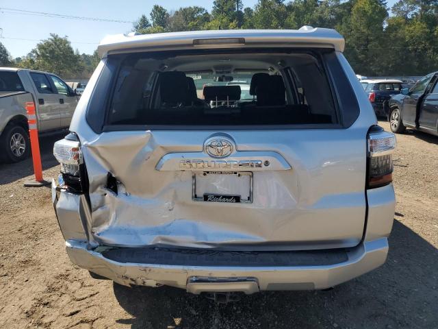 JTEZU5JR9G5135976 - 2016 TOYOTA 4RUNNER SR5 ვერცხლისფერი ფოტო 6